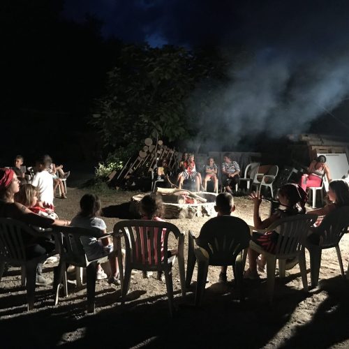 FE551EB8-C42E-4C4B-B06F-078D76959E45